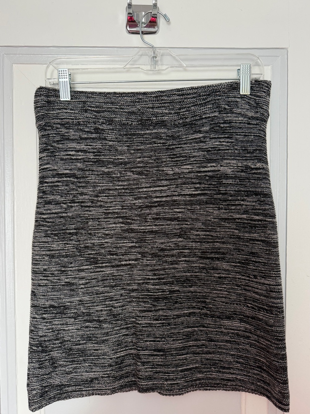LOFT Black & Gray Marled Knit Pencil Skirt